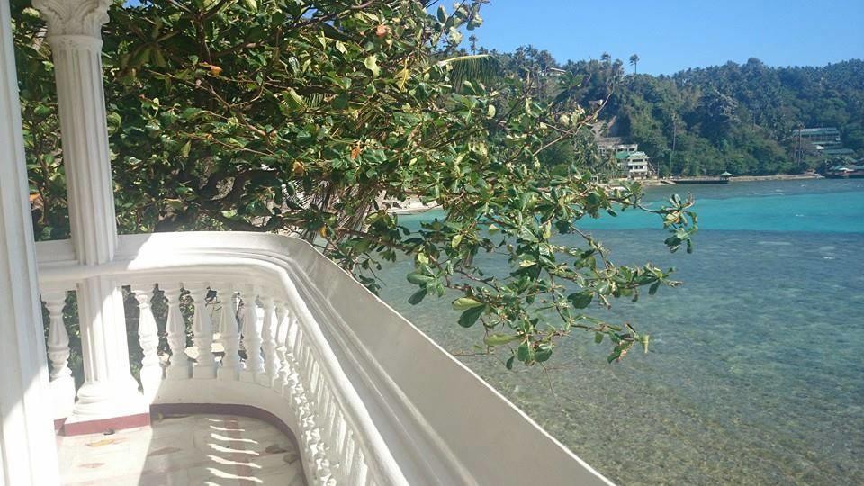 Blue Crystal Beach Resort Puerto Galera Exterior foto