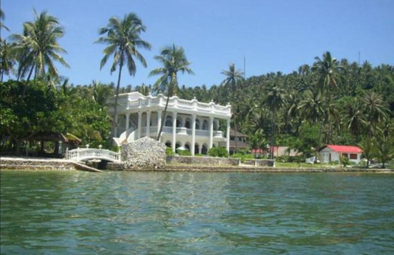 Blue Crystal Beach Resort Puerto Galera Exterior foto